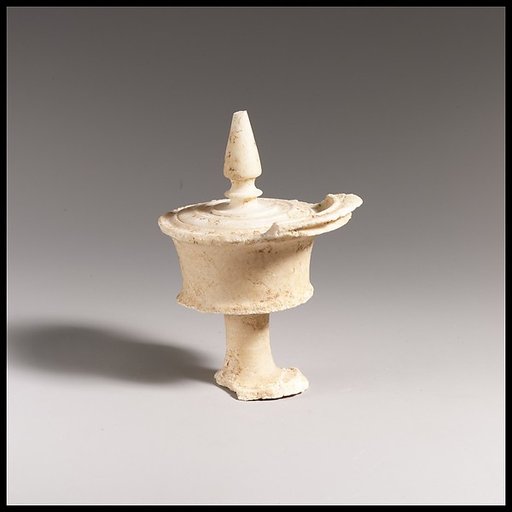 Marble pyxis (box)