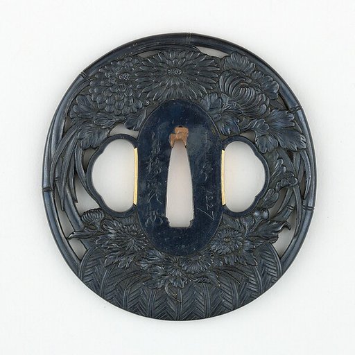 Sword guard (<i>Tsuba</i>) with Flower Basket Motif (花籠図鐔)