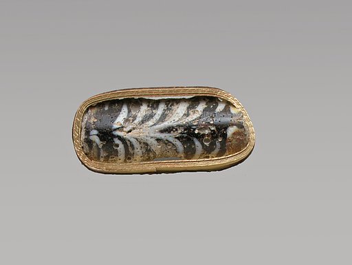 Glass mosaic fragment