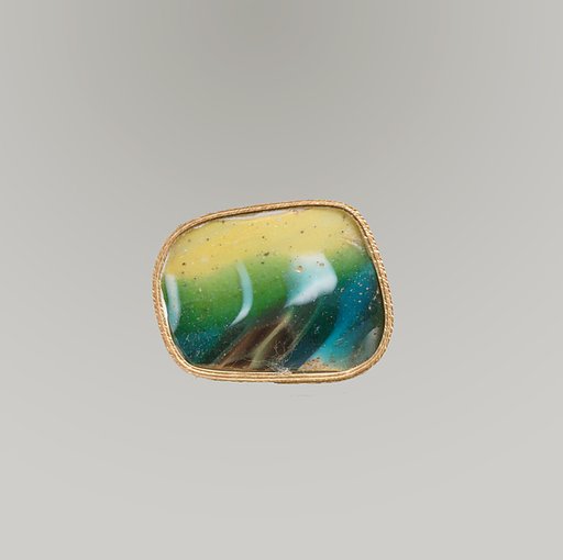 Glass mosaic fragment