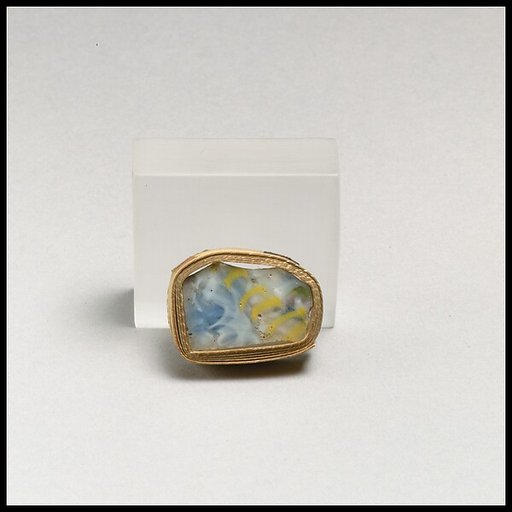 Glass mosaic fragment
