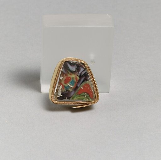 Glass mosaic fragment