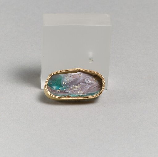 Glass mosaic fragment