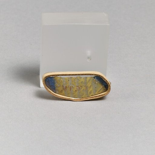 Glass network mosaic bowl fragment