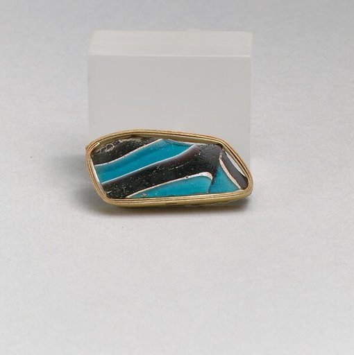 Glass mosaic fragment