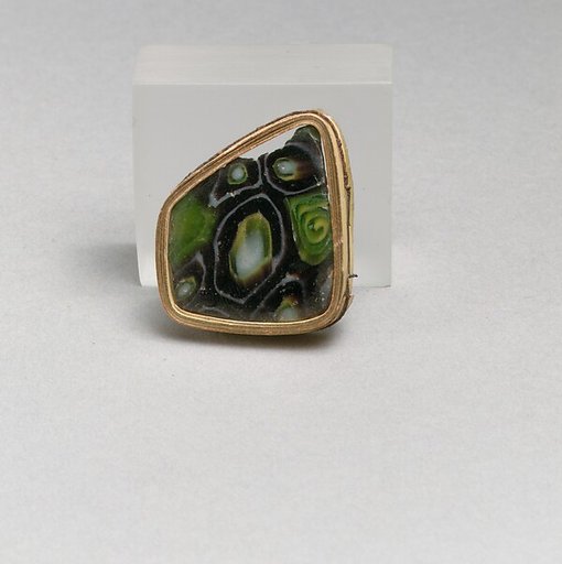 Glass mosaic fragment