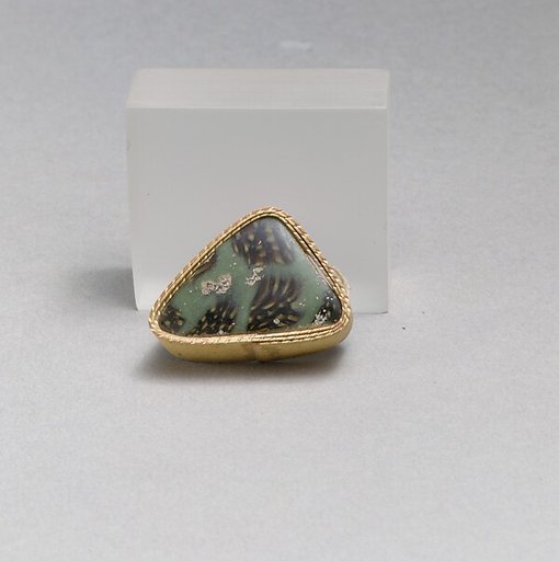 Glass mosaic fragment