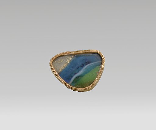 Glass gold-band mosaic bowl fragment