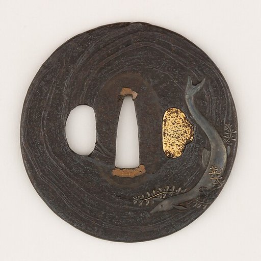 Sword guard (<i>Tsuba</i>) Depicting Icefish Between Seaweed (藻に白魚図鐔)