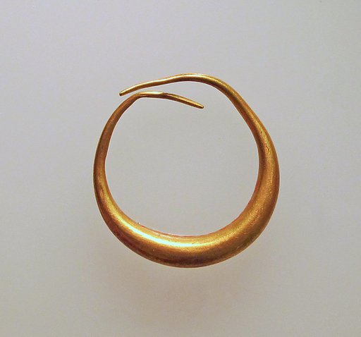 Earring