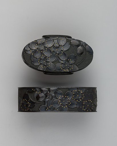 Sword-Hilt Collar and Pommel (Fuchigashira)