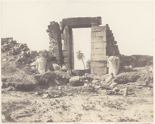 Karnak (Thèbes), Premier Pylône - Ruines de la Porte et des Colosses, Vues du Point E
