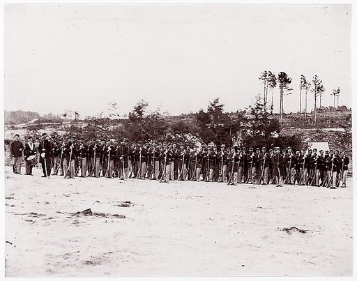 [Line of Soldiers, 30th Pennsylvania Infantry]