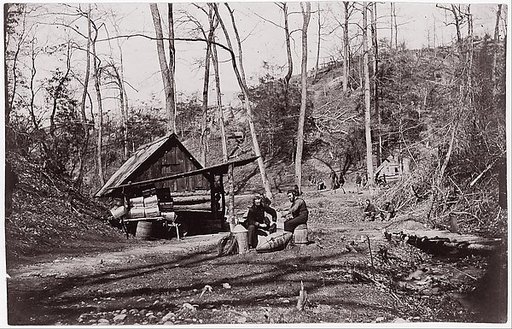 [A Union Station on the James River Established for Extracting Gunpowder from Confederate Torpedoes]
