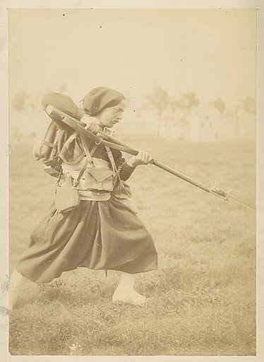 [Soldier Training with Bayonette]
