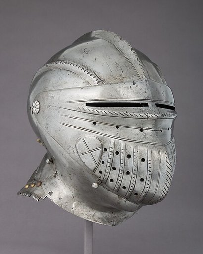 Close Helmet