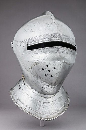 Close Helmet
