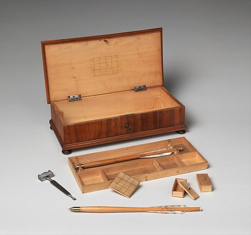 Crossbow Bolt Box (Bolzenkasten) with Accessories