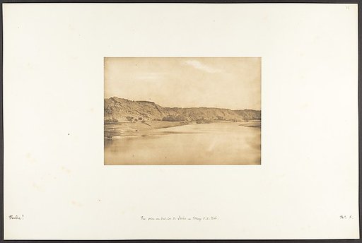 Vue prise au Sud-Est de Philae - Village d'El-Bâb