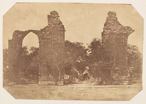 [Ruins at Old Delhi]