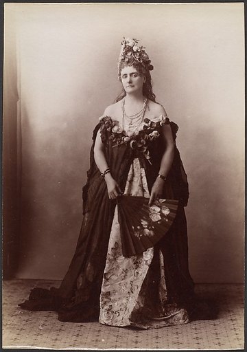 [Countess de Castiglione, from Série des Roses]