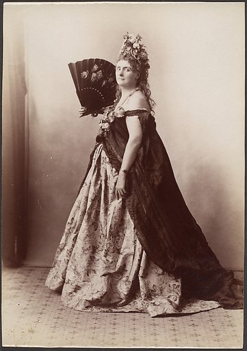 [Countess de Castiglione, from Série des Roses]