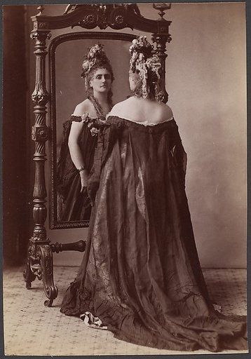 [Countess de Castiglione, from Série des Roses]