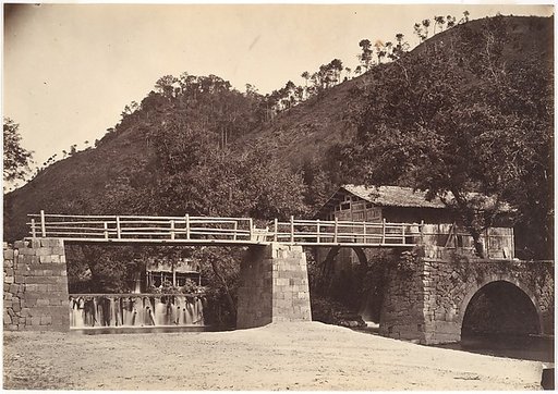 Chui Nang opposite Kien-yang city