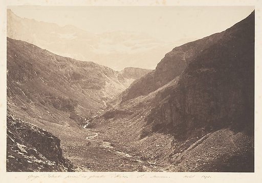 Gorge d'Estaubé prise des gloriettes d'Héas, St-Sauveur
