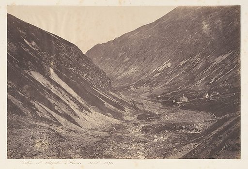 Vallée et chapelle d'Héas, St-Sauveur