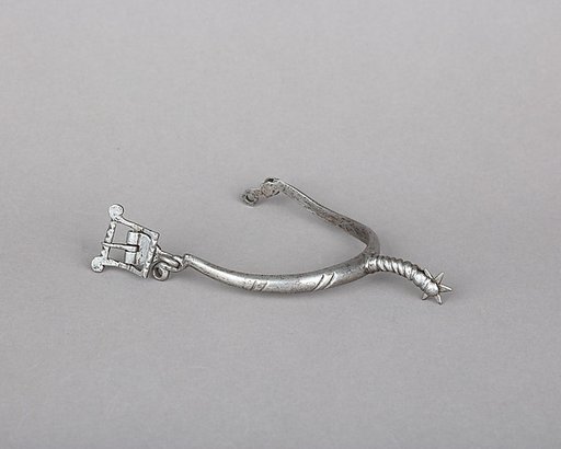 Rowel Spur (Left)