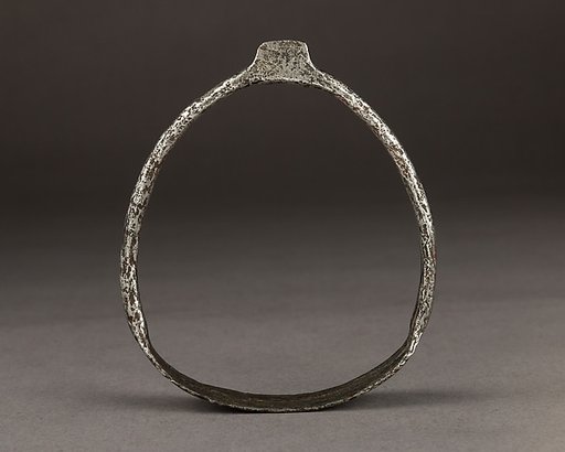 Stirrup