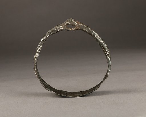 Stirrup