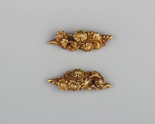 Pair of Sword-Grip Ornaments (Menuki)