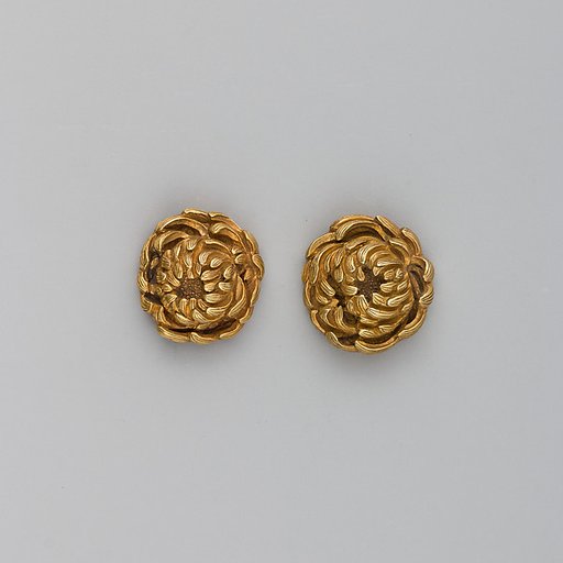 Pair of Sword-Grip Ornaments (Menuki)