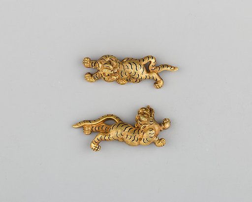 Pair of Sword-Grip Ornaments (Menuki)