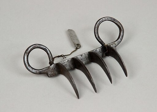 Tiger's Claw (Bagh Nakh)