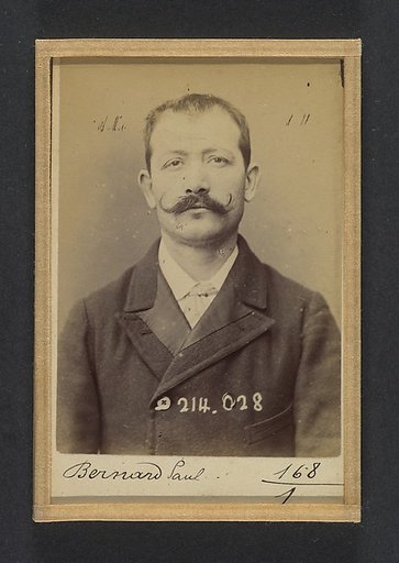 Bernard. Paul, Auguste. 32 ans, né à Crest (Drôme). Employé. Excitation au meurtre, anarchiste. 11/2/94.