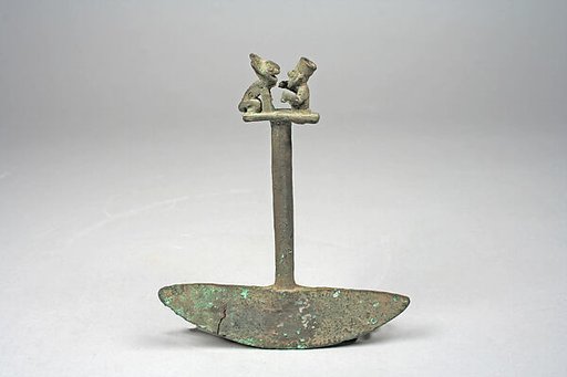 Knife (Tumi)