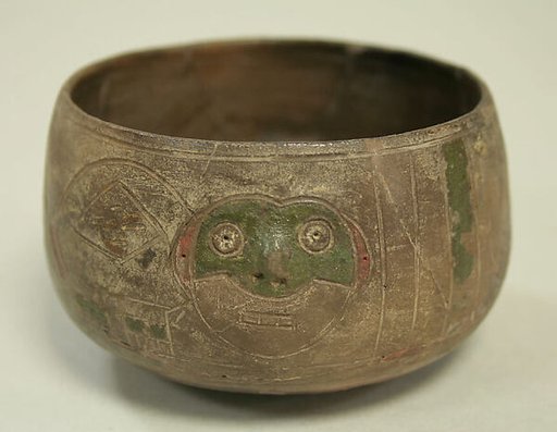 Greyware Bowl with Incised Monkeys