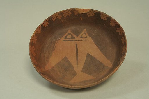 Shallow Bowl with Geometric Design