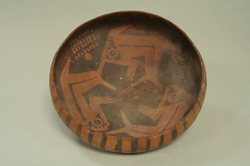 Orangeware Bowl with Fish Design