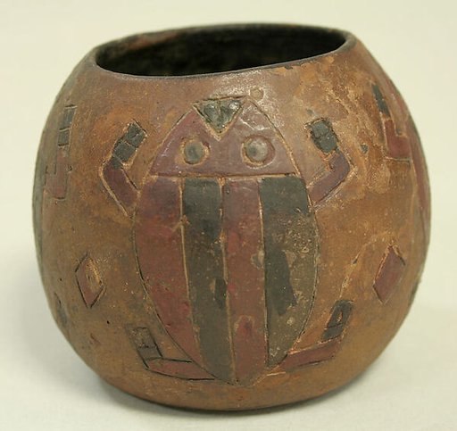Blackware Vessel with Incised Patterns