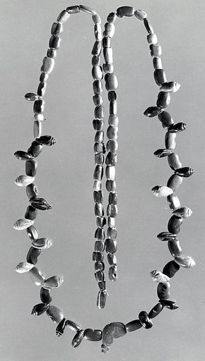 Stone Necklace with Shells and Beans