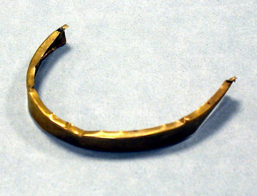 Hammered Gold Half Band