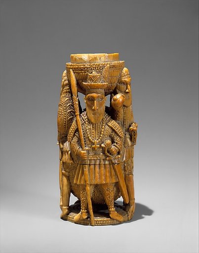 Saltcellar with Portuguese Figures