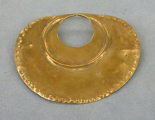Hammered Gold Nose Ornament