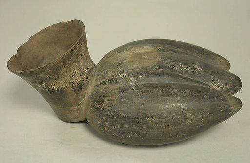Vessel in the Form of Three Plantains