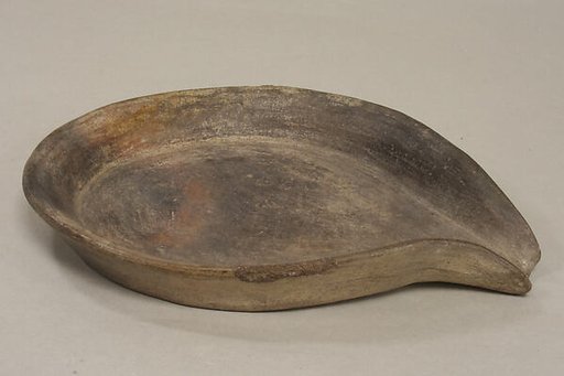Plain Ceramic Spouted Tray