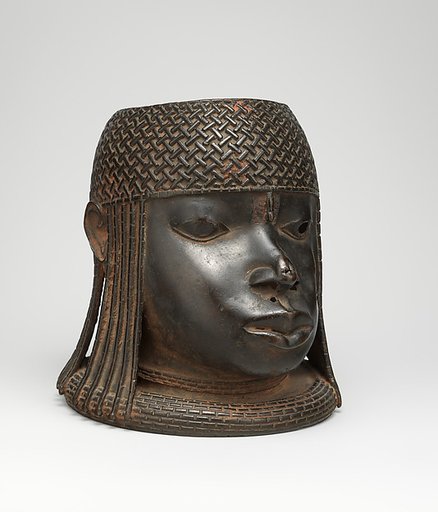 Ùhúnmwèlaò (head of an ọ́bà)